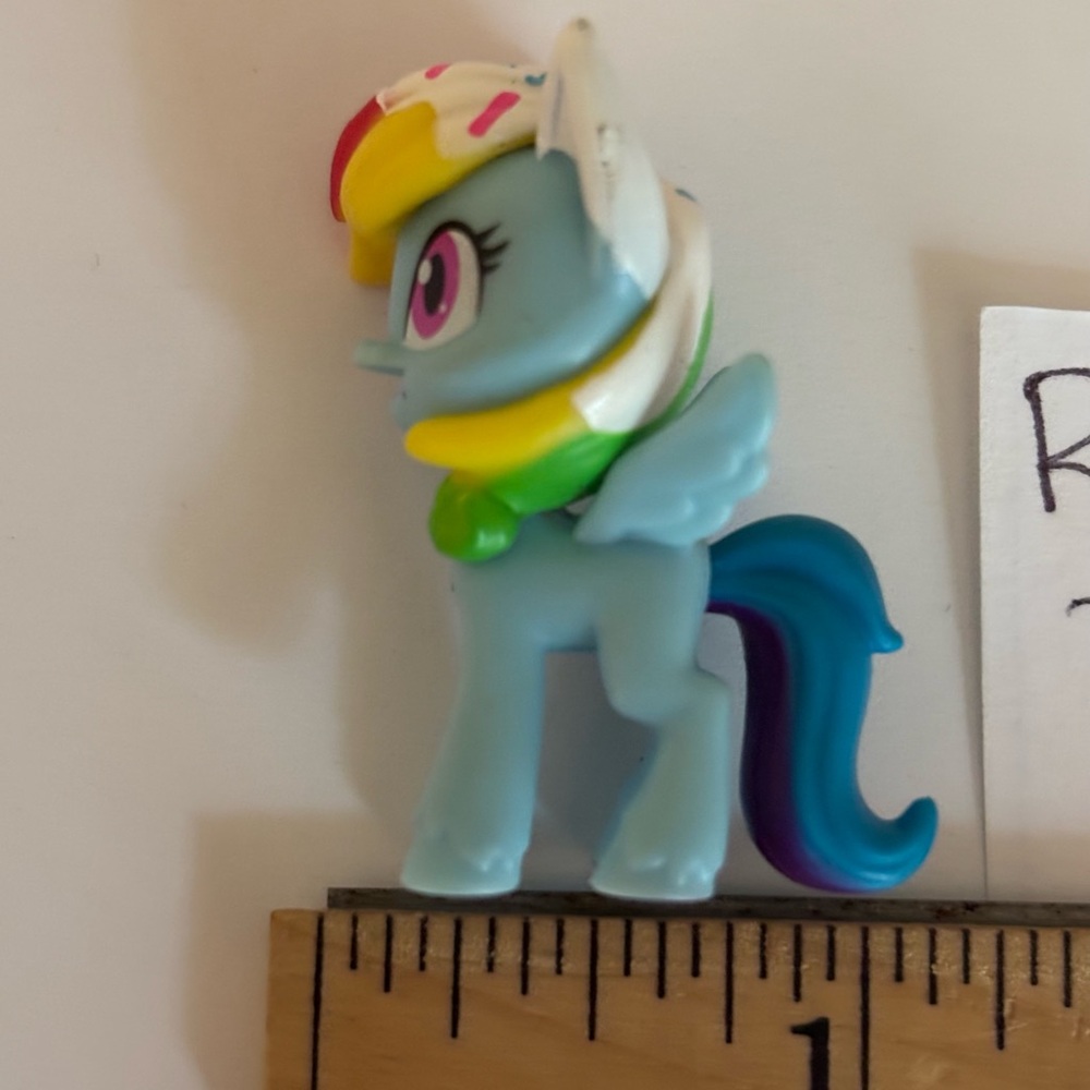 My Little Pony Rainbow Dash 1” Figure
